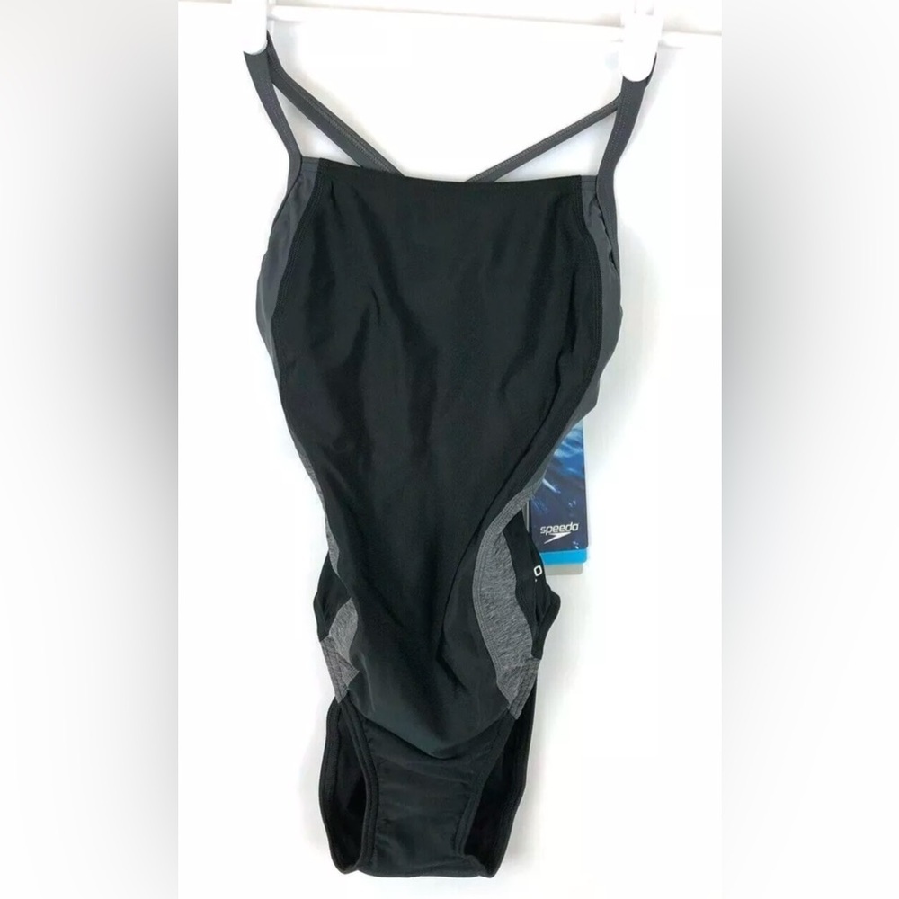 Speedo Womens Relaunch Flyback One Piece Swimsuit Size 28